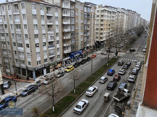 Good Invest'ten Menderes Bulvarı Üzeri Arakat 3+1