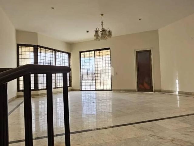 Good Live Able Option In A Peaceful And High Value Neighborhood House For Sale