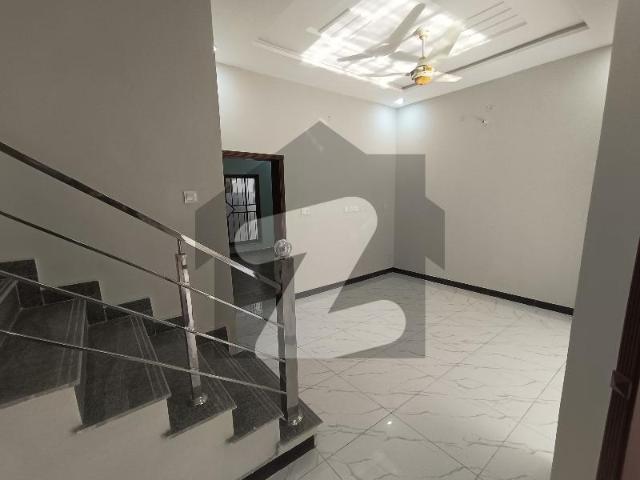 Good Location A Centrally Located House Is Available For sale In Gujranwala DHA Sector A