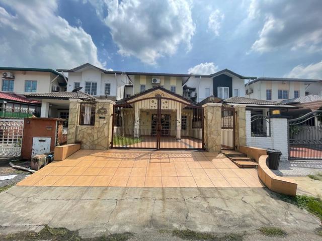 GOOD LOCATION FACING SOUTH2 Storey Bandar Kinrara 4 BK4 Puchong