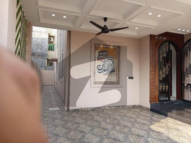 Good Location House For sale Situated In DC Colony