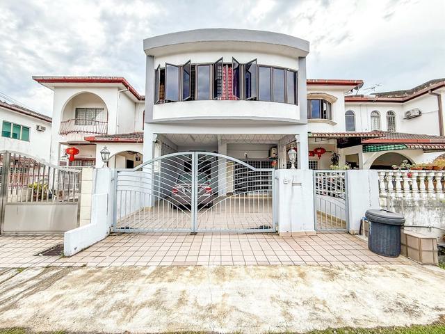 GOOD LOCATION RENOVATED Double Storey Terrace Taman Selayang Jaya