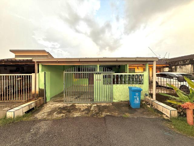 GOOD LOCATION Single Storey Terrace Seksyen 20 Shah Alam 20X60