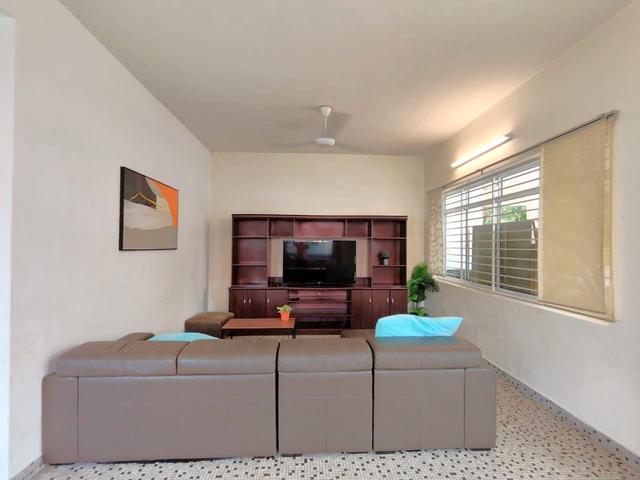 Good location spacious compound own stay or commercial use