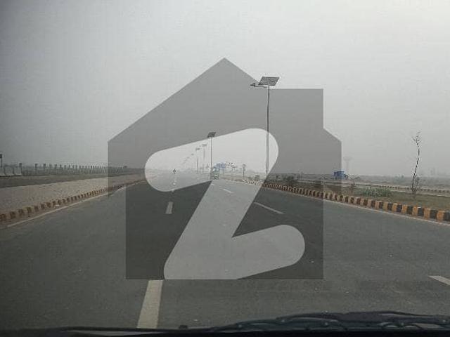 Good Location 5 Marla Plot Available For Sale