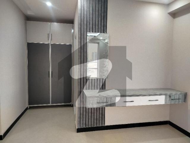Good Looking Flat Near Masque Park And School Flat For Rent Top City 1