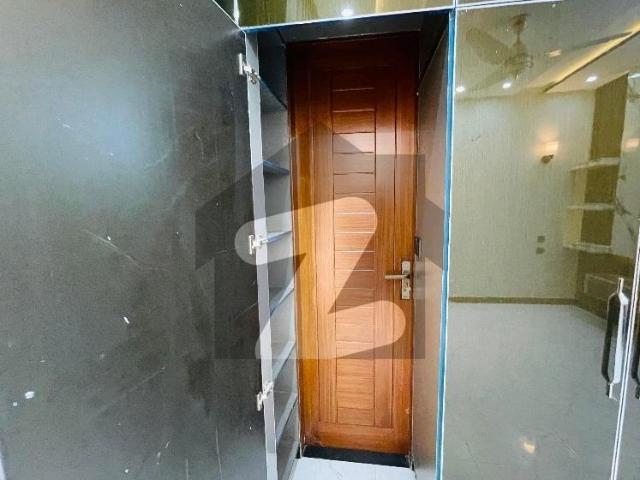 Good Prime Location 5 Marla House For rent In Wapda Town