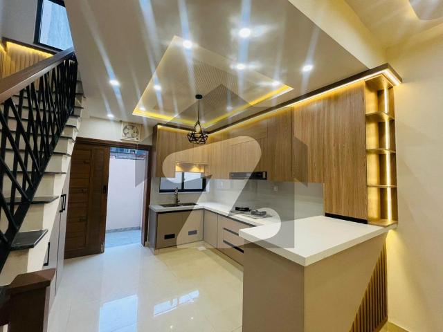 Good Prime Location 5 Marla House For Sale In Buch Villas Phase 2 Manik Block