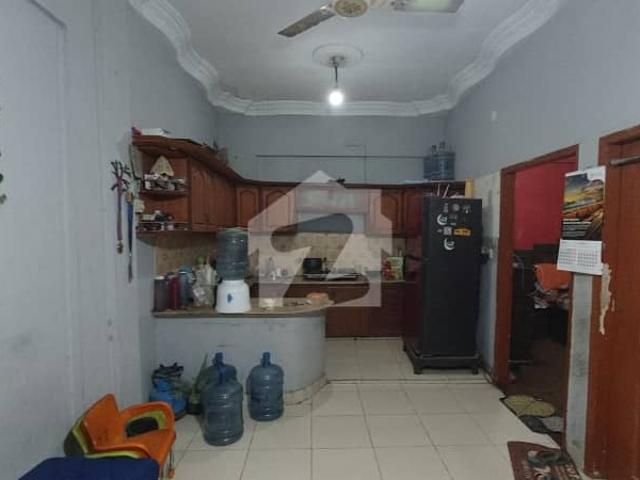 Good Prime Location 750 Square Feet Flat For Sale In North Nazimabad Block J