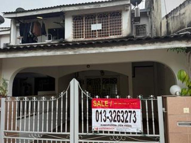 Good Used Double Storey Taman Seri Gombak Batu Caves Selangor