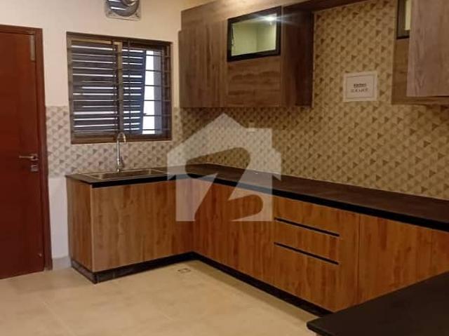 Good 3000 Square Feet Flat For Sale In Askari 6