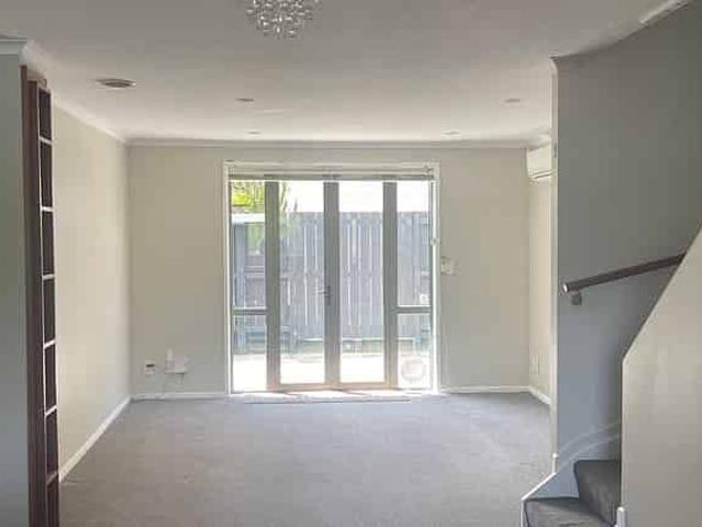 Good 3 Bedroom Home for Rent in Glen Eden