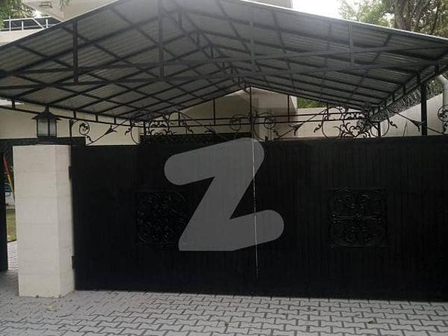 Good 666 Square Yards House For Rent In F 8/3