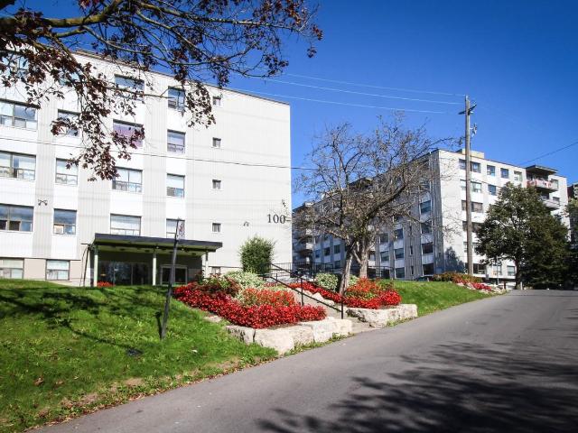 Goodwood Park Apartments 1 Bedroom Apartment for Rent at 100 Goodwood Park Crt, Toronto, ON M4C 2G7 Crescent Town
