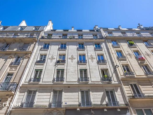 GOBELINS Appartement 3 pièces de 48 m2