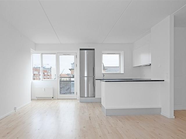 God 3 værelses lejlighed, København Ø, København