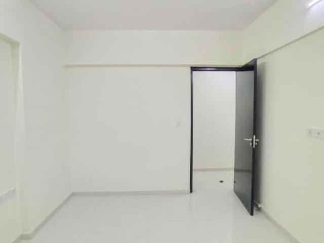 Godrej Central 2 Bedroom 745 Sq. Ft. Apartment in Chembur Mumbai Listing ID: #10096