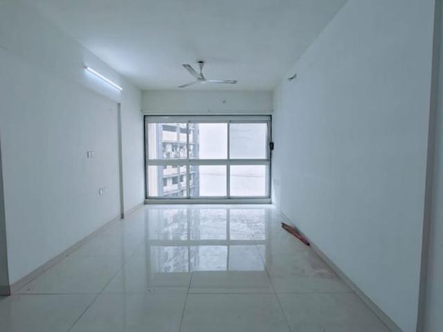 Godrej Central 2 Bedroom 751 Sq. Ft. Apartment in Chembur Mumbai Listing ID: #10003