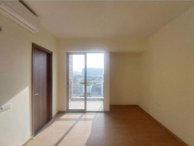 Godrej Golf Link Villas 4 Bedroom 125 Sq. Yd. Apartment in Sector 27 Yamuna Expressway Greater Noida Listing ID: #10379