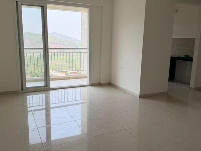 Godrej Emerald 2 Bedroom 800 Sq. Ft. Apartment in Ghodbunder Road Thane Listing ID: #10341
