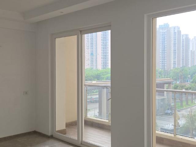 Godrej Palm Retreat 3 Bedroom 1947 Sq. Ft. Apartment in Sector 150 Noida Listing ID: #10332