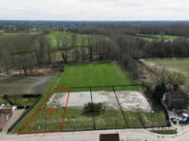 GOED GELEGEN BOUWGROND VAN 7A44CA GESCHIKT VOOR OPEN BEBOUWI