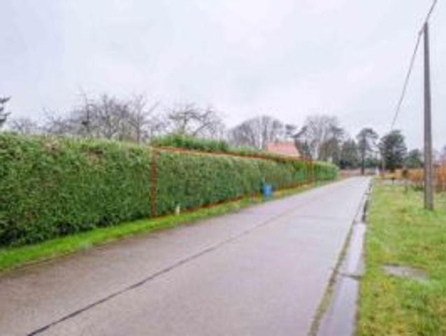 GOED GELEGEN PERCEEL BOUWGROND