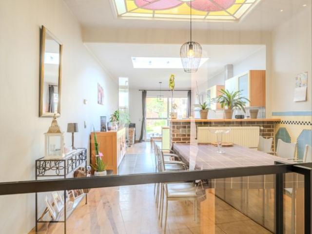 Goedgelegen instapklare woning met 4 slaapkamers en perfe.