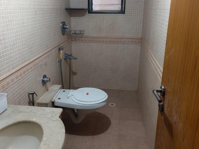 Goghari Mansion CHS 3 Bedroom 1000 Sq. Ft. Apartment in Santacruz West Mumbai Listing ID: #10244