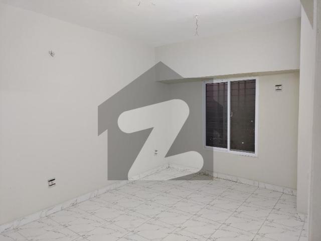 Gohar tower 3 bed dd lift car parking boundary wall 24 hours water gas electricity nearby hasan square gulshan e iqbal block 13/d 3