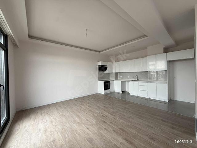 Göktürk'te Site İçersinde 2 Banyolu Eşyalı 2+1 Kiralık Daire