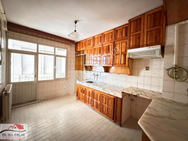 Gökçepınar Caddesinde Kiralık 3+1 Doğalgazlı jeotermalli Daire