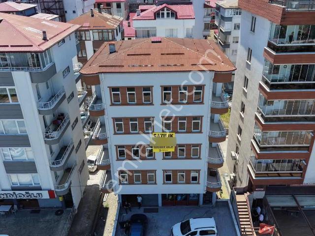 Gokdemir Gayrimenkul'den Satılık Bina