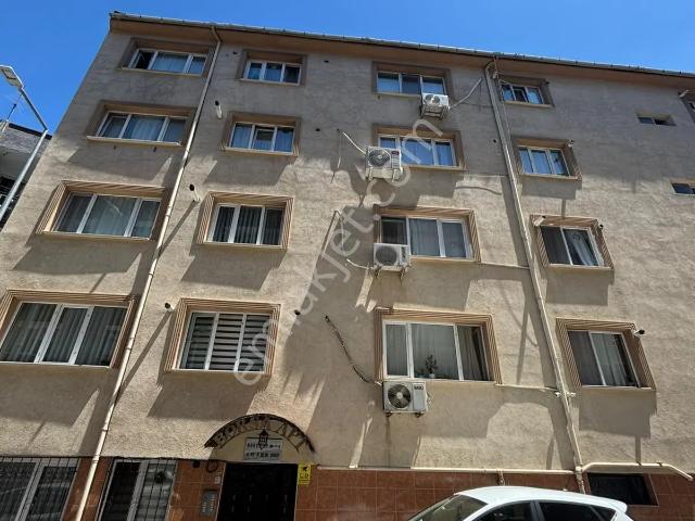 Gökdere Metro'ya 5 Dakika Mesafede! 2+1 Kiralık Daire Fırsatı!