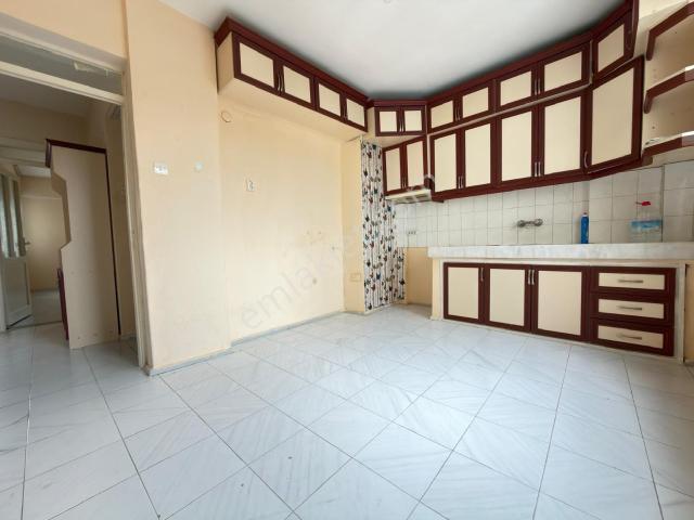 Göl san Gayrimenkul’den Yıldıztepe Mahallesinde Arakat Kiralık Daire !