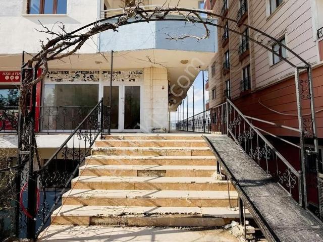 Gölbaştan Satılık Tek Daire Fiyatına Dükkan Artı Daire