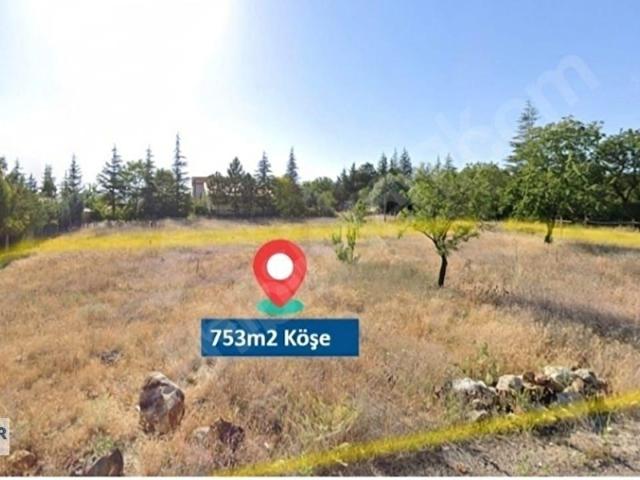 Gölbaşı Yağlıpınarda Tek Tapu İmarlı Villa Arsası