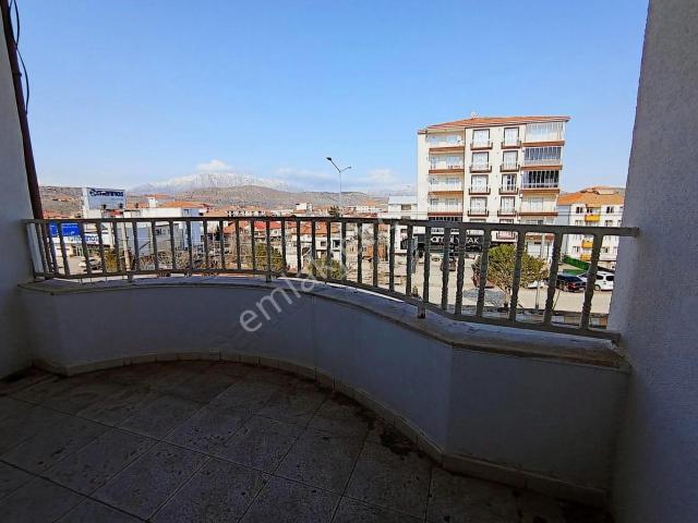 Gölbaşı Çağlar Emlaktan Satılık 3+1 Daire Asfalt Mahallesi