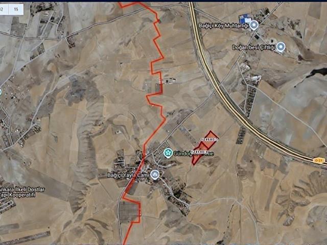 GÖLBAŞI BAĞ İÇİ MAHALLESİNDE YOLU AÇIK KÖY İÇİ SATILIK 2.250 M2