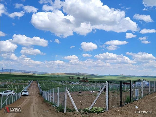GÖLBAŞI DİKİLİTAŞ MAHALLESİNDE SATILIK 335 m KOOPERATİF HİSSESİ