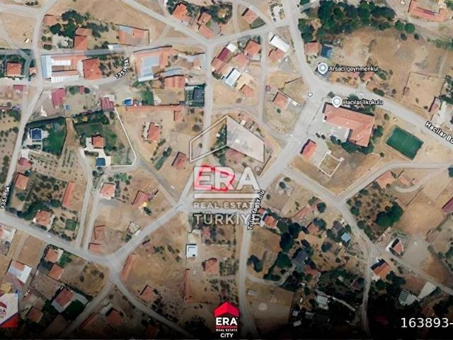 GÖLBAŞI HACILAR'DA SATILIK VİLLA İMARLI ARSA
