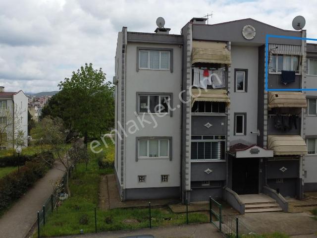 Gölcük Güzel Konumda 2+1 Kiralık Daire