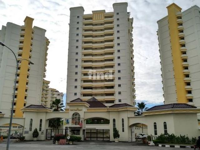Gold Coast Resort Condominium
