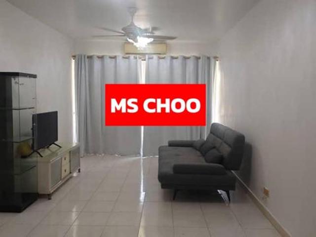 Gold Coast Resort Condominium Queensbay 1400 sq ft