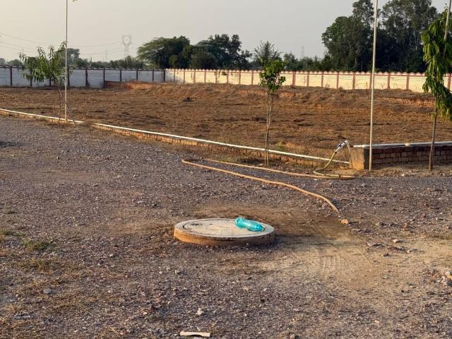 Golden City Ada Approve 450 Sq. Yd. Plot in Sujanpur Aligarh Listing ID: #9556