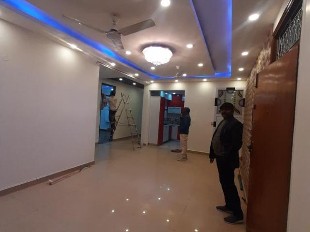 Golden Blate 3 Bedroom 120 Sq. Ft. Builder Floor in Paryavaran Complex Delhi Listing ID: #9638