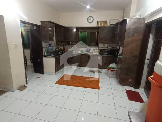 Golden Gate Towers Flat Available For Sale