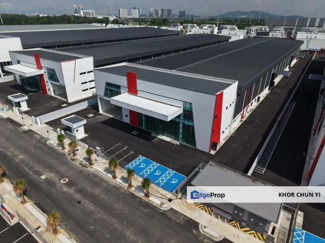 GOLDEN GATEWAY PERINDUSTRIAN VALDOR