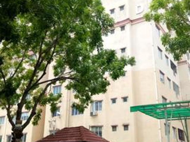 Golden Height Apartments Taman Mas Puchong