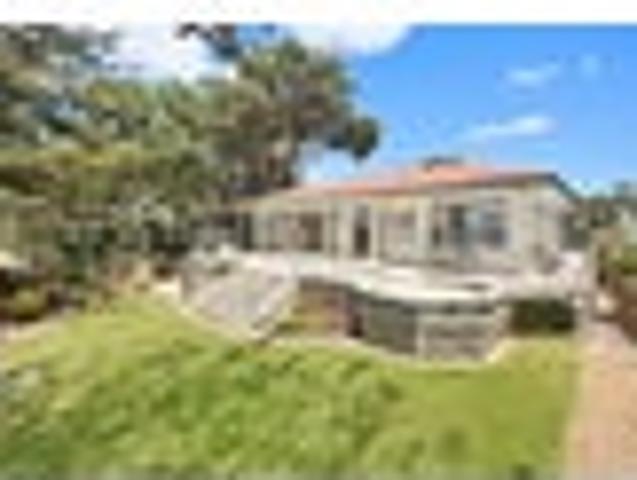Golden Opportunity Orewa Beachfront Living